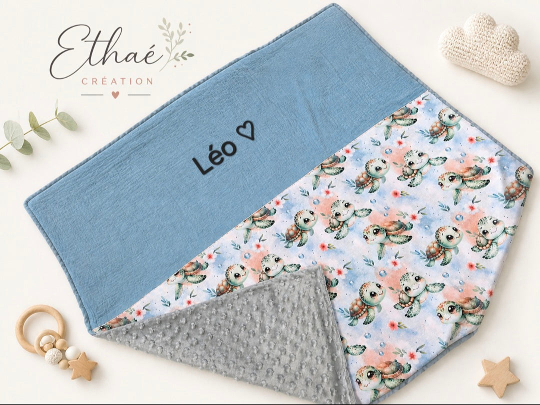 🧸 Couverture à motifs – Douceur pour bébé  environ 90/90