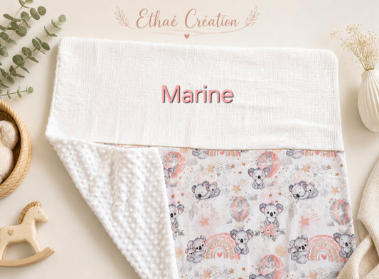 🧸 Couverture à motifs – Douceur pour bébé  environ 90/90