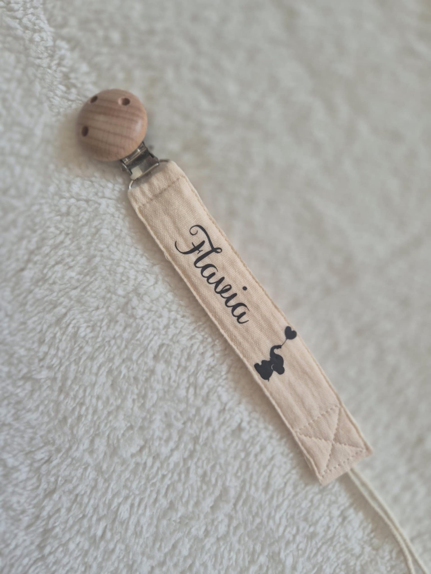 🍼 Attache tétine – Pratique et adorable