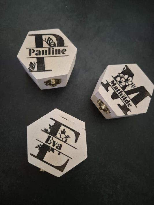 🍼 Boîte Première Dent / Première Mèche