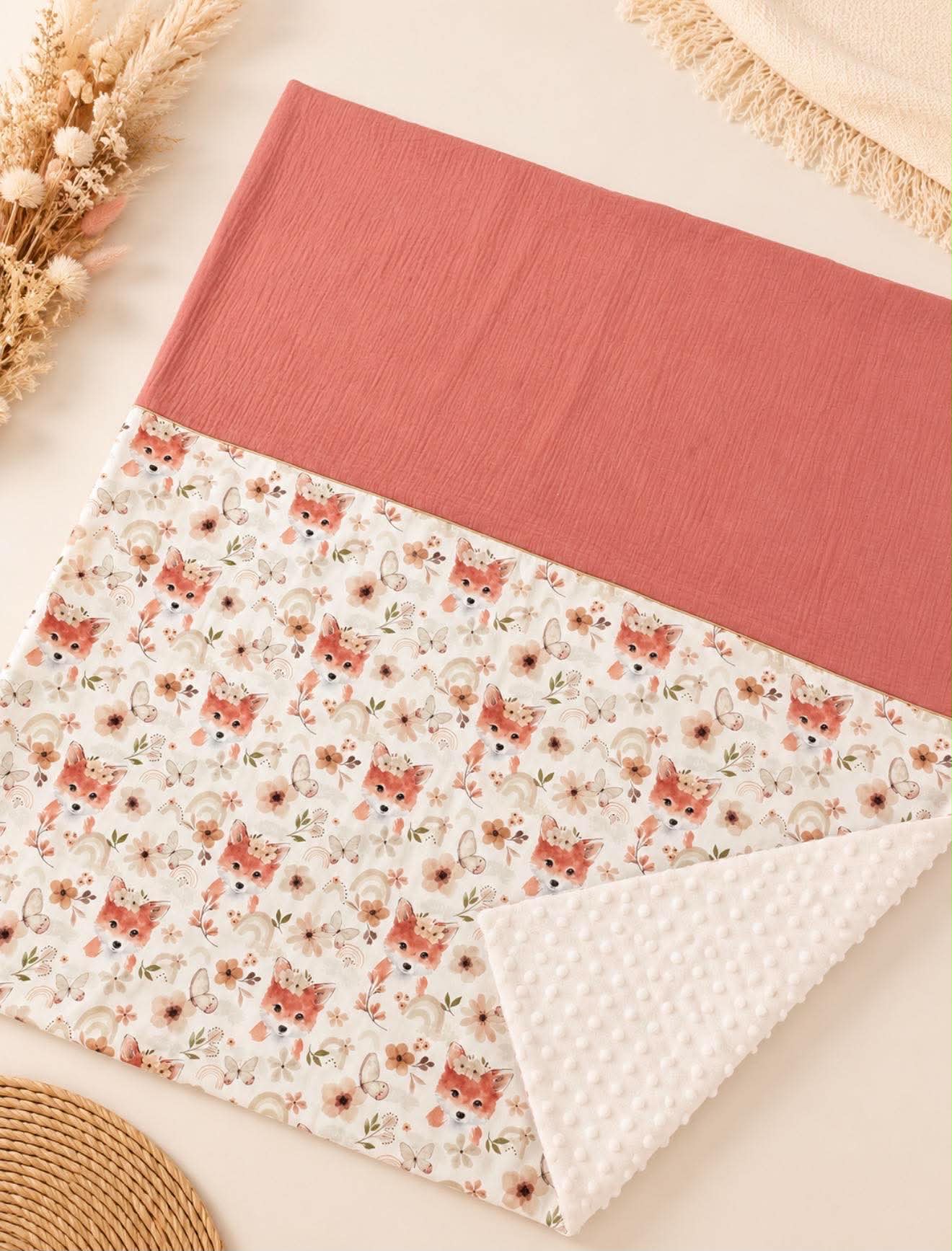 🧸 Couverture à motifs – Douceur pour bébé  environ 90/90